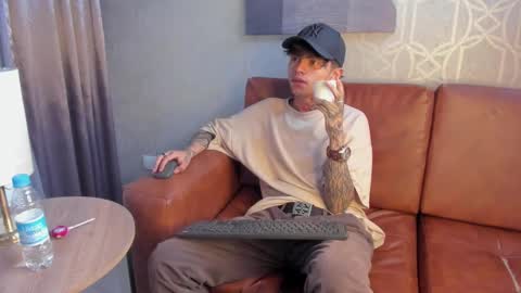 Acid Milo online show from 10, 12, 2024