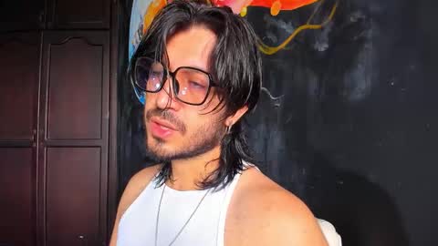 Snapshot of ackerman_eren_ chatting on 1, 11, 2025 R. online show from 1, 11, 2025