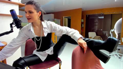 Snapshot of adagrand chatting on 24, 12, 2024 Ada online show from 24, 12, 2024