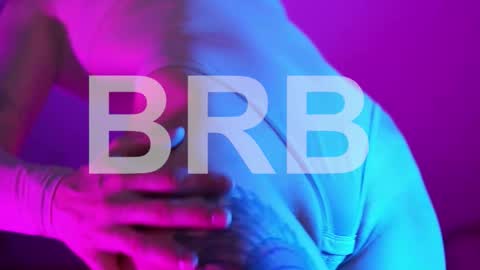 Snapshot of adagrand chatting on 30, 10, 2025 Ada online show from 30, 10, 2025