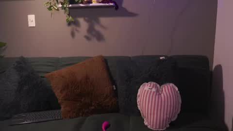 Snapshot of adahara_miller chatting on 24, 10, 2025 Adahara online show from 24, 10, 2025