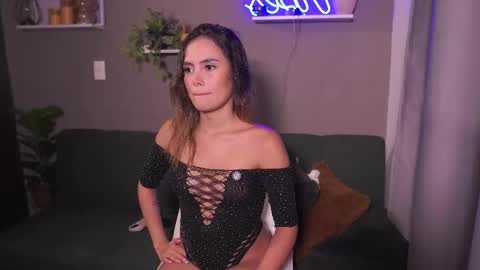 Snapshot of adahara_miller chatting on 12, 11, 2025 Adahara online show from 12, 11, 2025