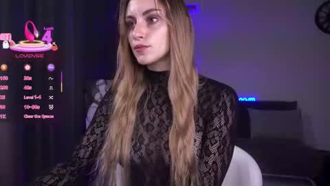 Snapshot of adalin_moore chatting on 12, 10, 2025 Ada online show from 12, 10, 2025