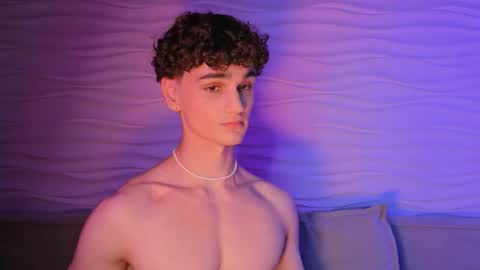 Adam online show from 4, 10, 2025