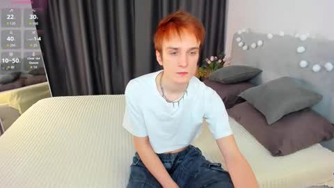 Snapshot of adam__youn chatting on 1, 2, 2026 Adam online show from 1, 2, 2026