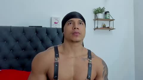 adam boss online show from 20, 9, 2025