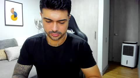 adam clarke online show from 3, 2, 2025