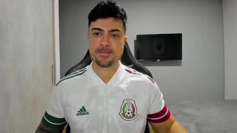 adam clarke online show from 26, 2, 2025