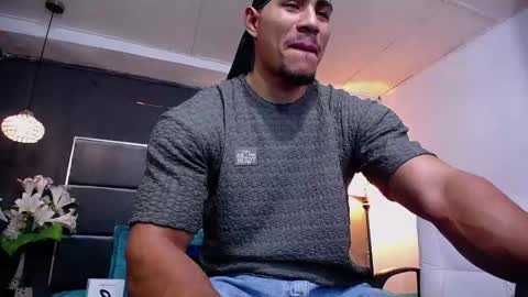 adam_fit19cm online show from 24, 11, 2025