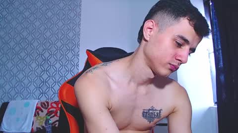 Snapshot of adam_hot11 chatting on 28, 4, 2026 adam hot11 online show from 28, 4, 2026