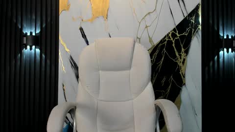 adam_piarse online show from 28, 2, 2025