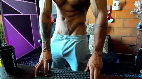 Adam Valencia online show from 29, 1, 2025