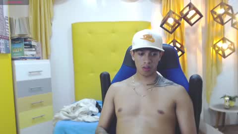 Adam online show from 24, 1, 2025