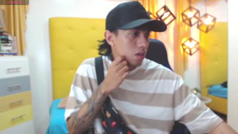 Adam online show from 26, 1, 2025