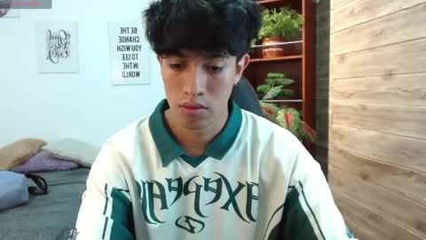 Adam online show from 11, 4, 2026