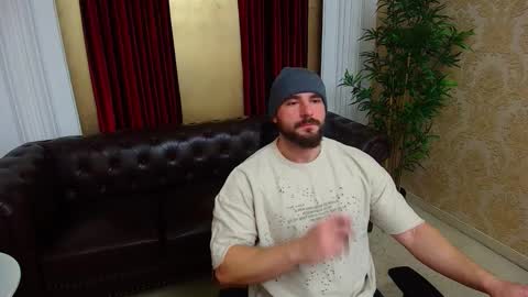 Snapshot of adamjameson chatting on 4, 12, 2025 AdamJameson online show from 4, 12, 2025