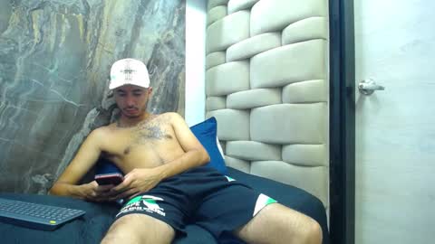 adamparker_ online show from 14, 2, 2025