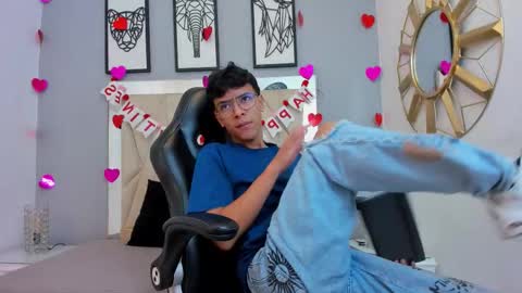 Snapshot of adams_bobby chatting on 16, 2, 2026 Adams Bobby online show from 16, 2, 2026