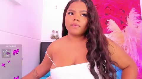 Snapshot of adams_cloe chatting on 6, 11, 2025 Cloe Adams online show from 6, 11, 2025