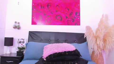 Cloe Adams  online show from 13, 2, 2026