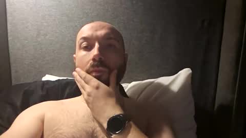 Snapshot of adamscockshow1uk chatting on 5, 10, 2025 adamscockshow1uk online show from 5, 10, 2025