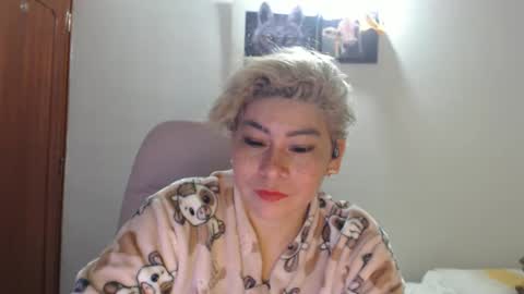 adan_romanoff online show from 6, 11, 2025