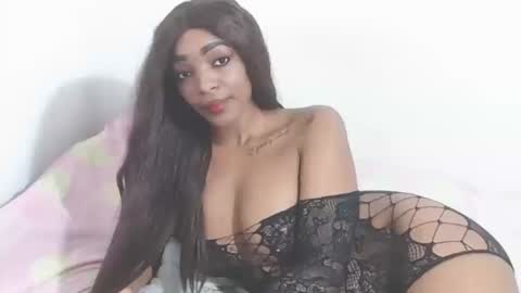 Adara Cooper online show from 17, 10, 2025
