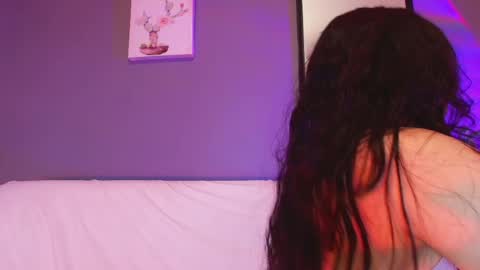  Adara Johnson  online show from 6, 4, 2026