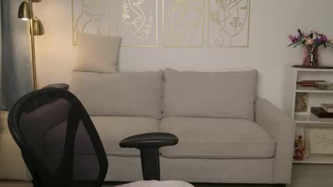 Addison Rose  I am currently away for the holiday weekend. Streams start again on 1242024. Enjoy the holiday online show from 21, 3, 2026