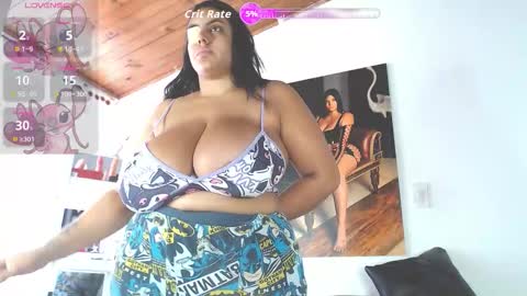 Snapshot of adelamorales chatting on 17, 10, 2025 adelamorales online show from 17, 10, 2025