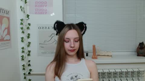 Snapshot of adele0_0 chatting on 15, 1, 2025 Adele online show from 15, 1, 2025