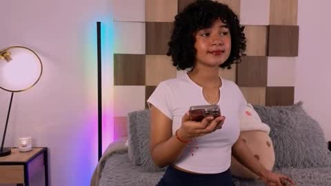 Andrea online show from 22, 10, 2025