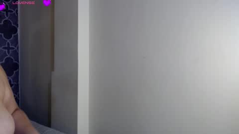 adele cruzz online show from 22, 12, 2025