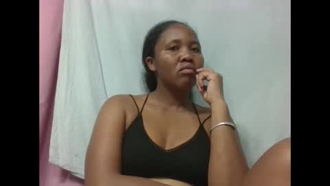 Snapshot of adelealy chatting on 19, 10, 2025 adelealy online show from 19, 10, 2025