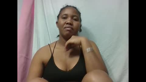 Snapshot of adelealy chatting on 24, 10, 2025 adelealy online show from 24, 10, 2025