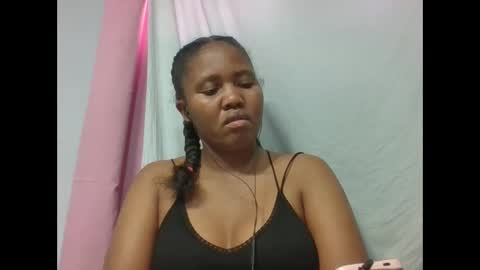 Snapshot of adelealy chatting on 30, 10, 2025 adelealy online show from 30, 10, 2025