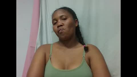 Snapshot of adelealy chatting on 1, 11, 2025 adelealy online show from 1, 11, 2025