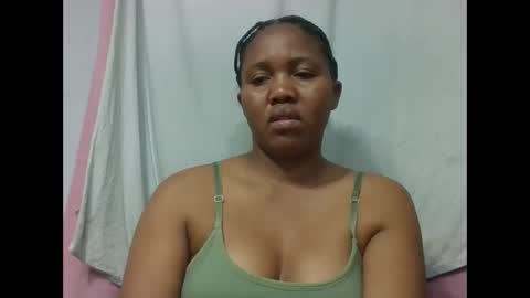 Snapshot of adelealy chatting on 6, 11, 2025 adelealy online show from 6, 11, 2025