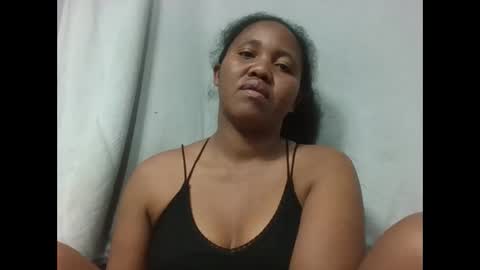 Snapshot of adelealy chatting on 12, 11, 2025 adelealy online show from 12, 11, 2025