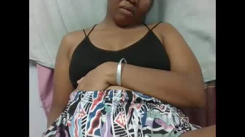 Snapshot of adelealy chatting on 23, 11, 2025 adelealy online show from 23, 11, 2025