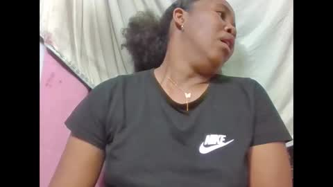 adelealy online show from 25, 2, 2026