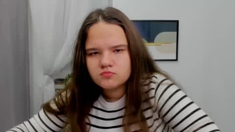 adelecruzz online show from 7, 2, 2025