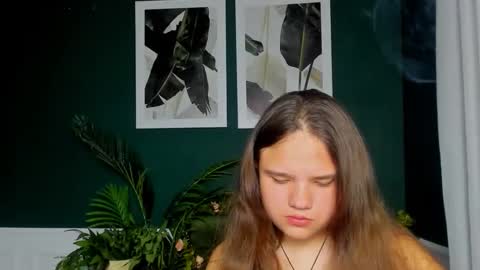 Snapshot of adelecruzz chatting on 6, 5, 2026 adelecruzz online show from 6, 5, 2026