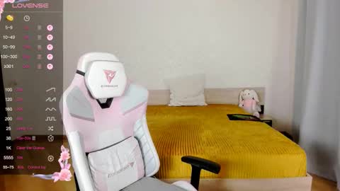 Snapshot of adelina_cowell chatting on 22, 9, 2025 Adelina online show from 22, 9, 2025