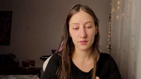 Adell online show from 5, 1, 2025