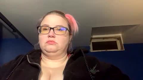 Snapshot of adenahbbw chatting on 9, 11, 2025 adenahbbw online show from 9, 11, 2025