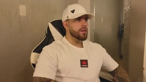 Ades online show from 6, 11, 2025