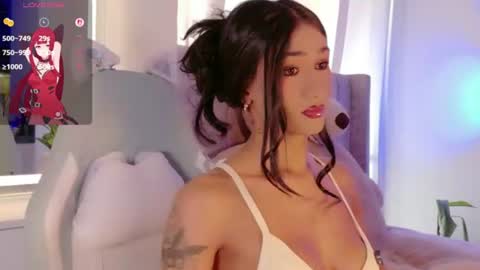 Isabellafirst online show from 23, 6, 2026