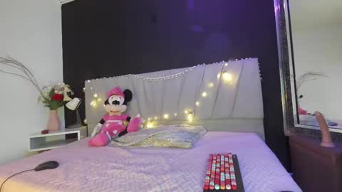 Snapshot of adharaharper chatting on 18, 5, 2026 Adhara online show from 18, 5, 2026