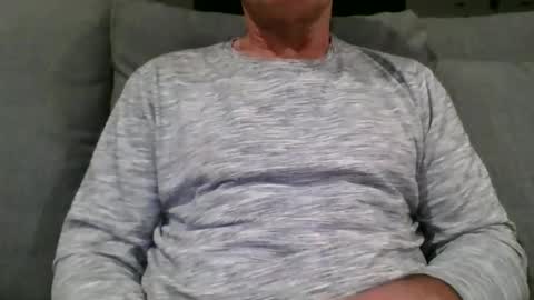 Snapshot of adjustable14 chatting on 18, 11, 2025 adjustable14 online show from 18, 11, 2025